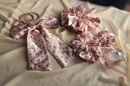 Polka Grace – Timeless Charm in Every Knot