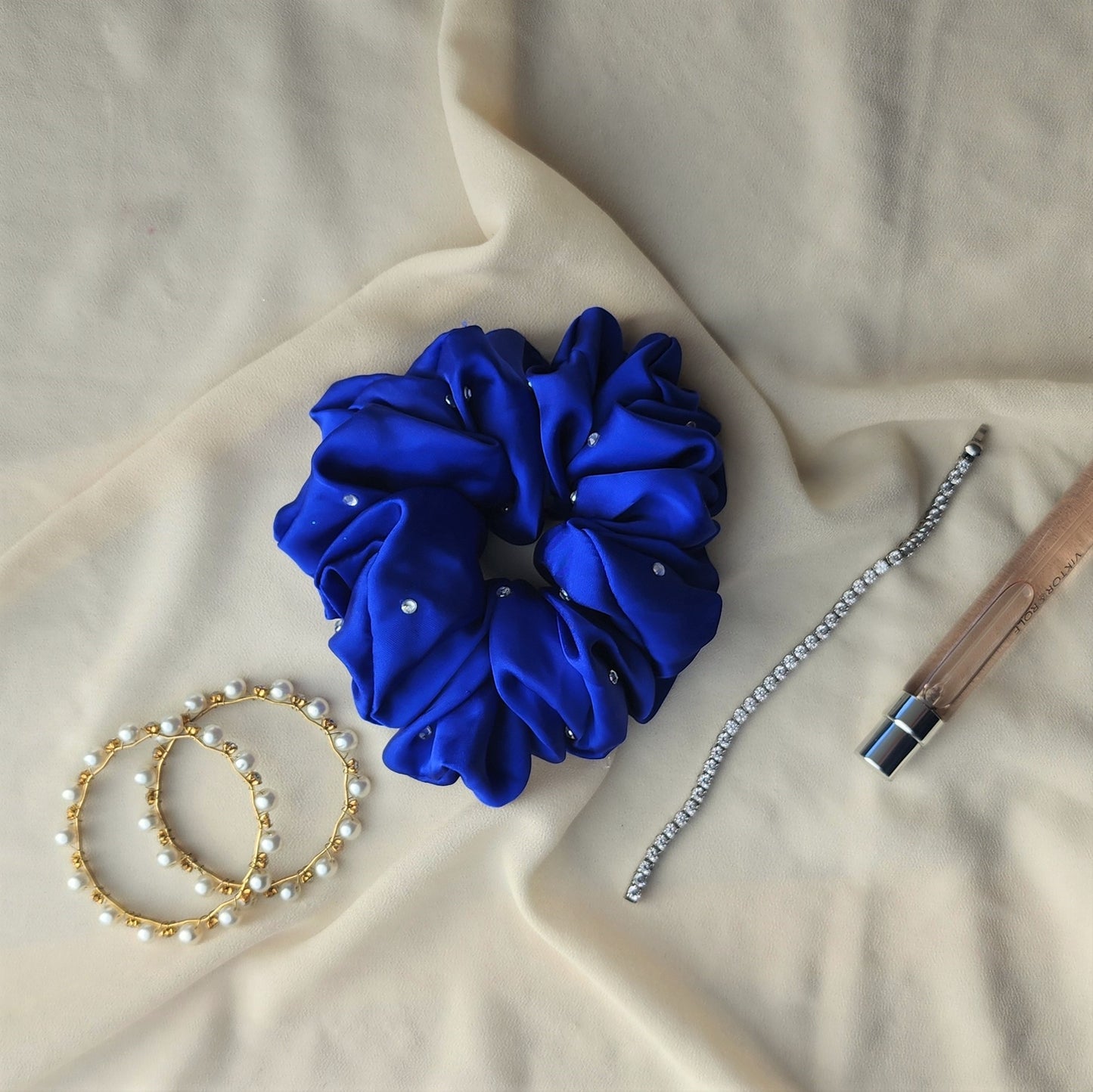 Medium Royal Sapphire Silk Scrunchie with Stones 🔹